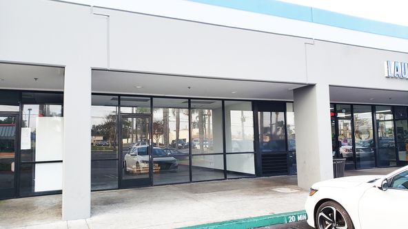 McFadden Center: 1700-1766 East McFadden Avenue, Santa Ana, CA 92705
